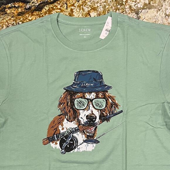 NWT J. Crew Men's Green W/Fishing Dog Graphic Tee - Picture 3 of 11